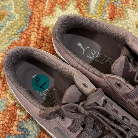 Puma soft foam pastel purple sneakers size 7.5 - Picture 3 of 6